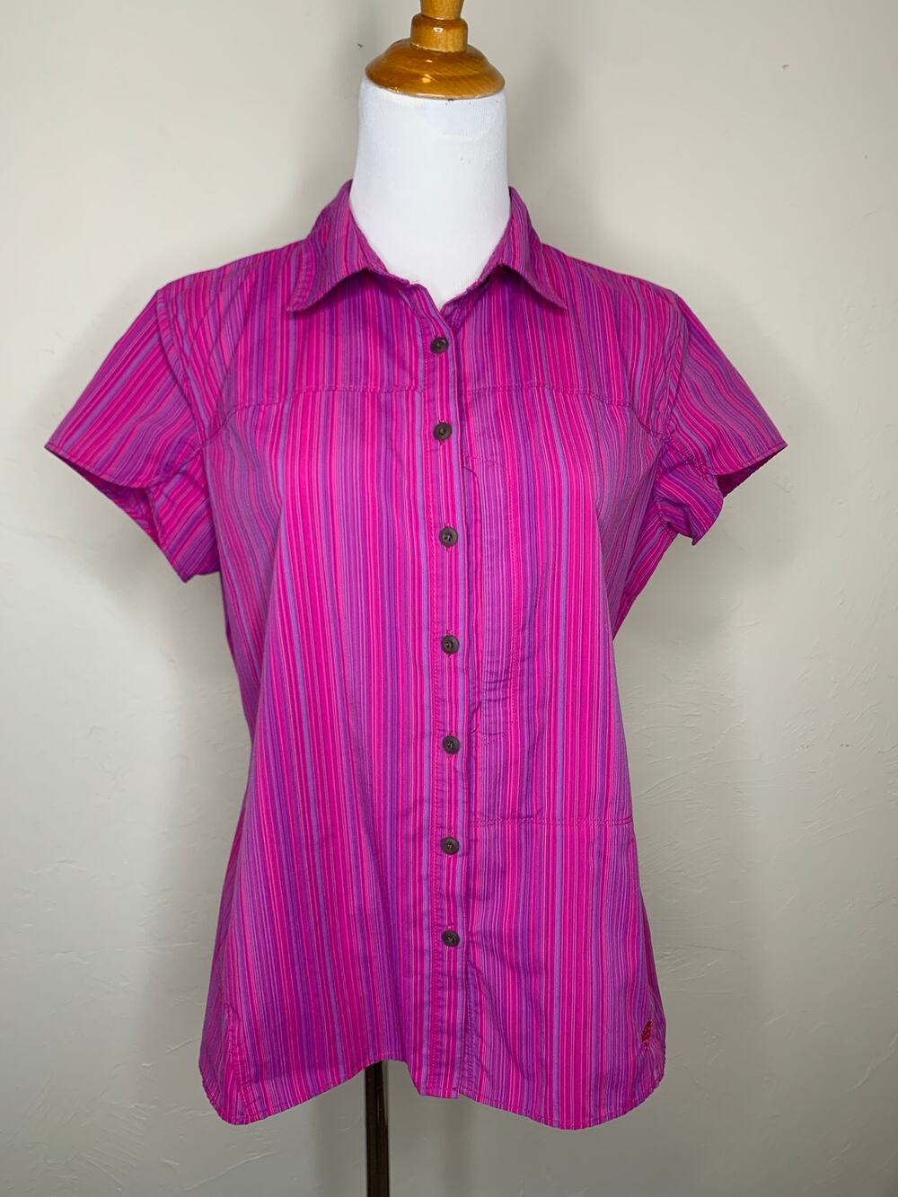 Mountain Hardwear Pink Striped Gorpcore Hiking Shirt Sz 10
